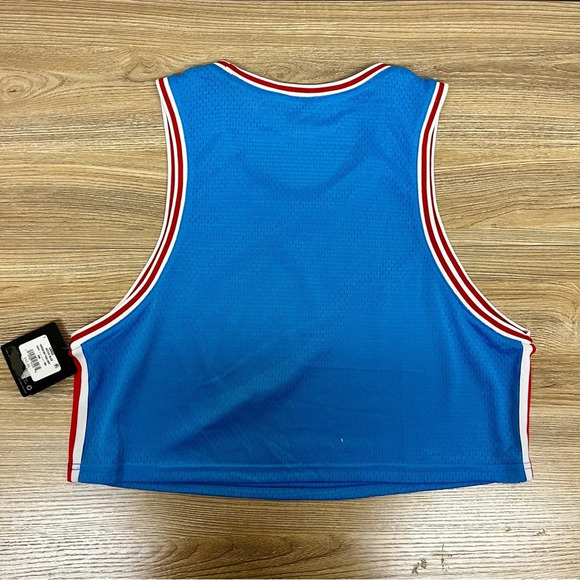 Champion NWT Reversible Mesh Cropped Tank - Size L - Picture 5 of 5